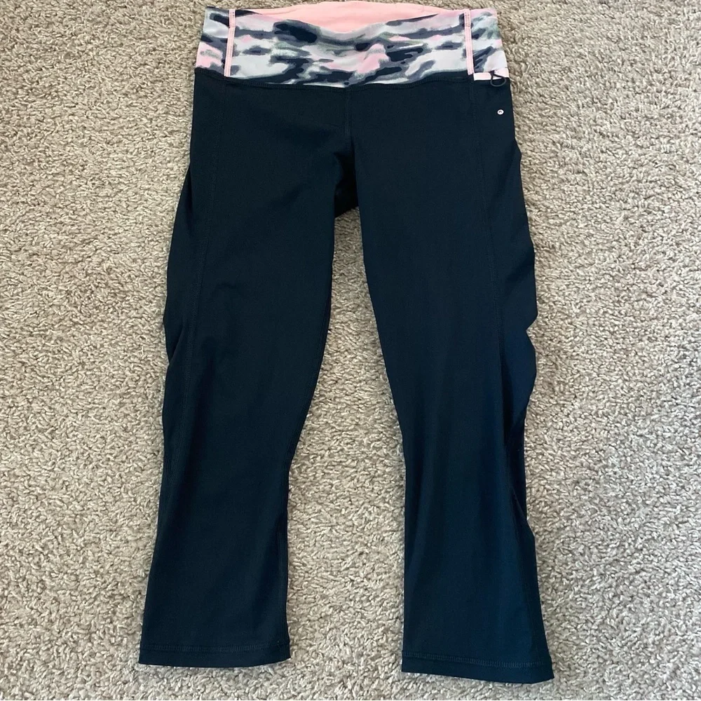 Lululemon water bound capris 4
